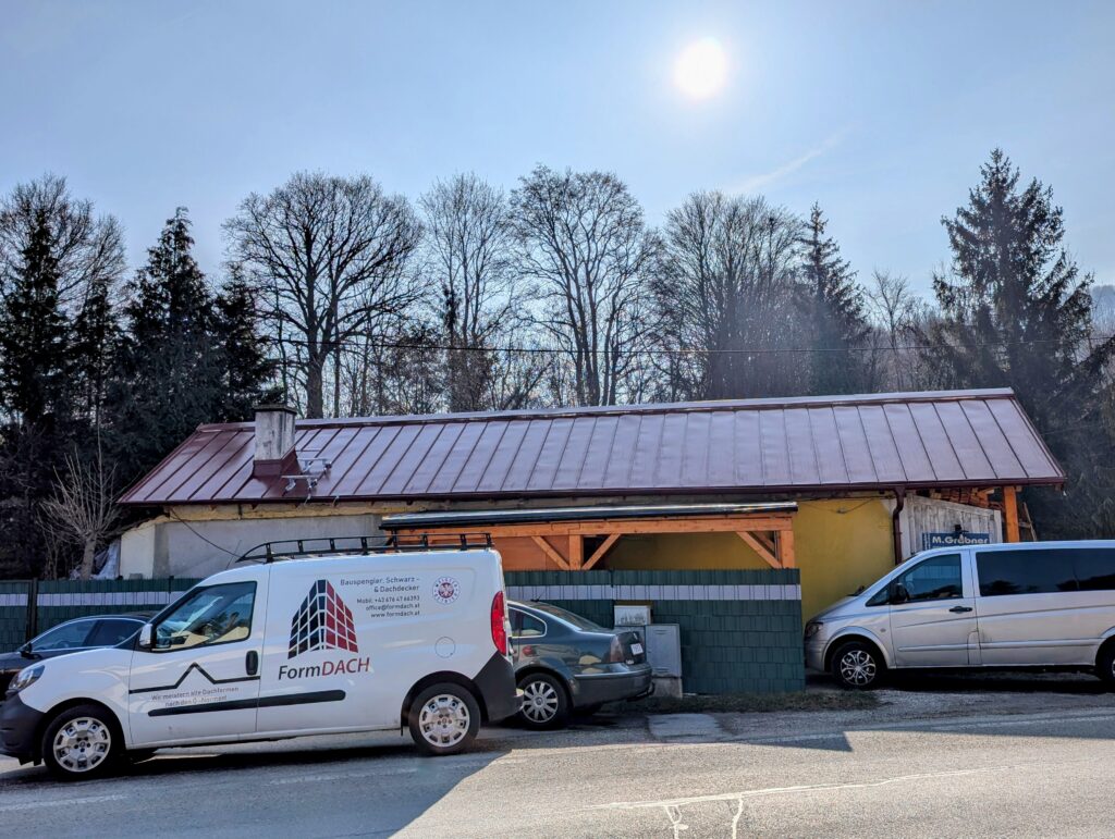 Formdach CT Team – Dachdecker in Baden im Einsatz